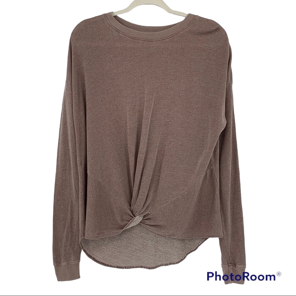 NWT TINA + JO Long Sleeve Twist Front Top Size X-Small